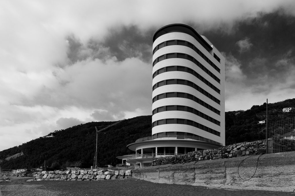 Colonia Fara - Chiavari (GE) | Dettaglio della torre © 2017